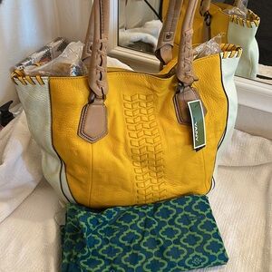 orYANY- Lessie soft pebbled leather tote- A252525- NWT